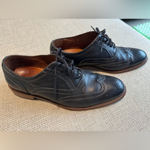 Classic Black Leather Men's Dress Shoes 11 - Picture 2 of 9